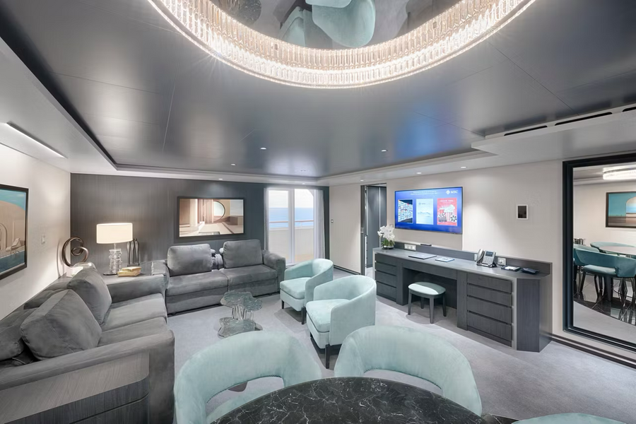 MSC Cruises MSC World Atlantic MSC Yacht Club Royal Suite With Whirlpool Bath ©MSC Cruises.png